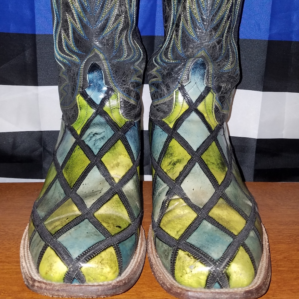 11 D horsepower anderson bean boots.